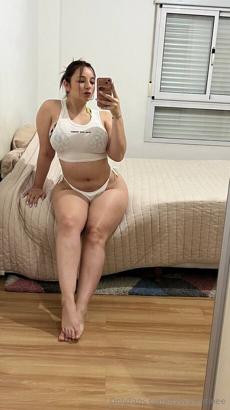 Itssvalentinee sex pornostar foto