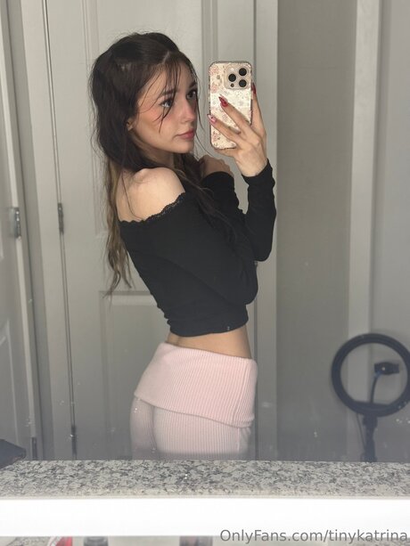 Tinykatrina freie erwachsene bilder