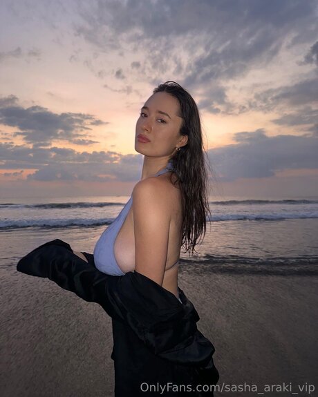 Sasha Araki Vip kostenlose erwachsene galerie