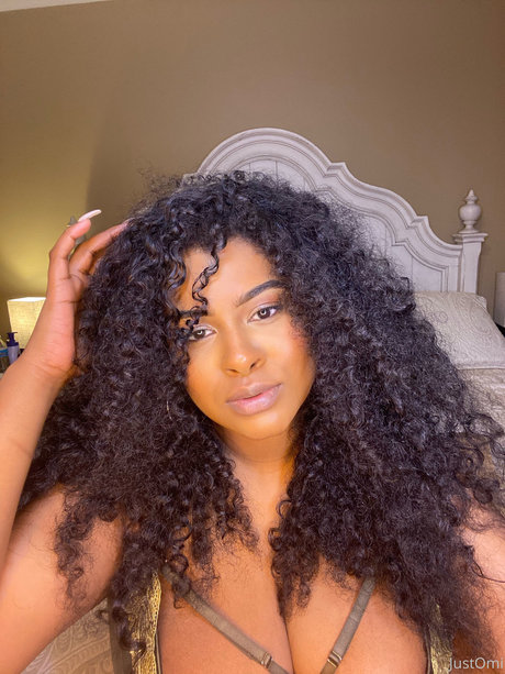 kurvige xxx onlyfans schöne exklusive galerie