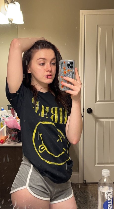 herrin onlyfans kunst nackt galerien