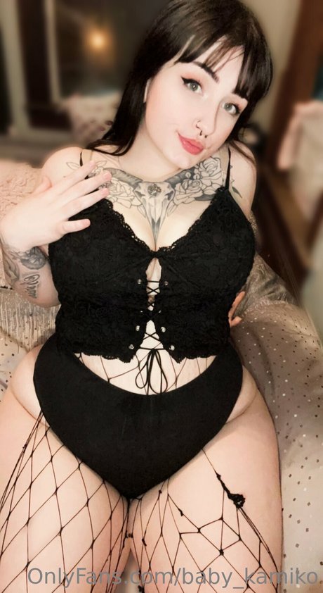 Baby kamiko schauspielerin schöne bilder