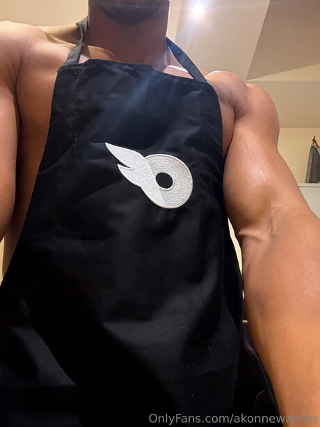 Akonnewanliss xxx pornostar galerie