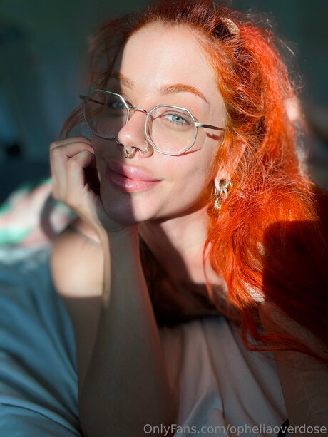 Opheliaoverdose kunst sex bild