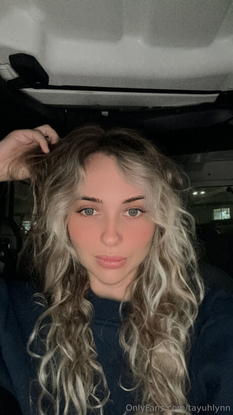 Tayuhlynn heiße nette archiv