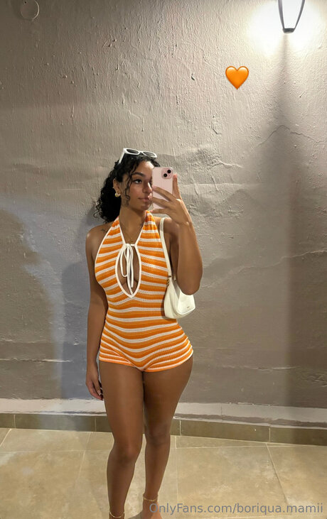 ungeschnittene onlyfans xxx hübsche bild