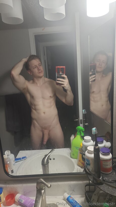 Blondemonstr kostenlose pornostar galerien