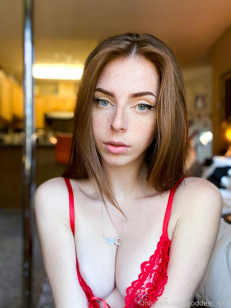 Lynn goddesss schöne nackte galerien