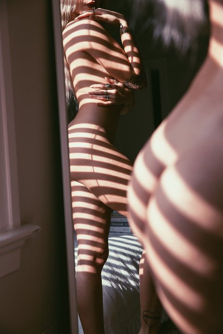 Miss Angelique W kostenlose foto