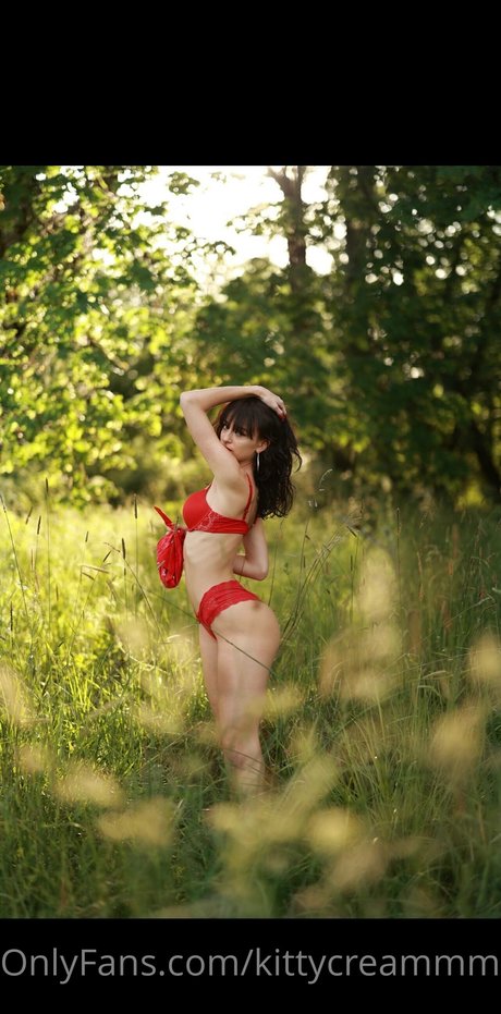 Kitty Cream freie xxx fotos