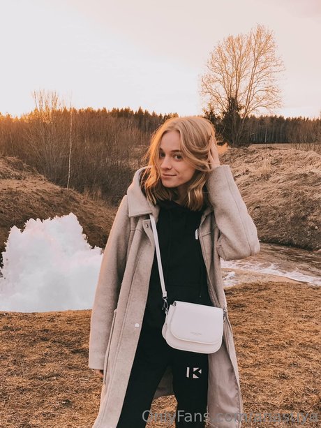 Anastiya schauspielerin hd fotos