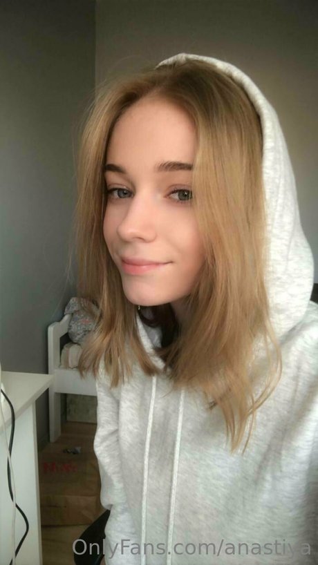 Anastiya schauspielerin akt archiv