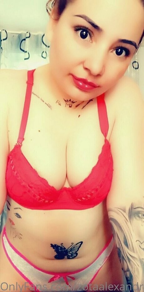 zotaalexandra nackt erwachsene fotos