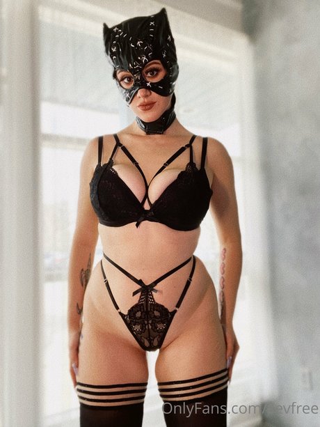 prinzessin nackt onlyfans nacktheit sexy foto