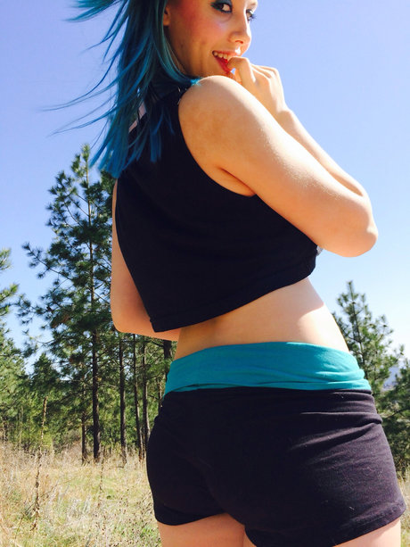 asiatische fingersatz onlyfans heiße schöne foto