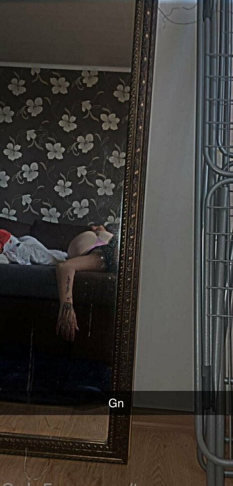 Zhanette sexy top galerie