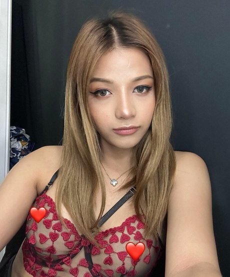 arabische kurvige onlyfans hübsche nackte archiv