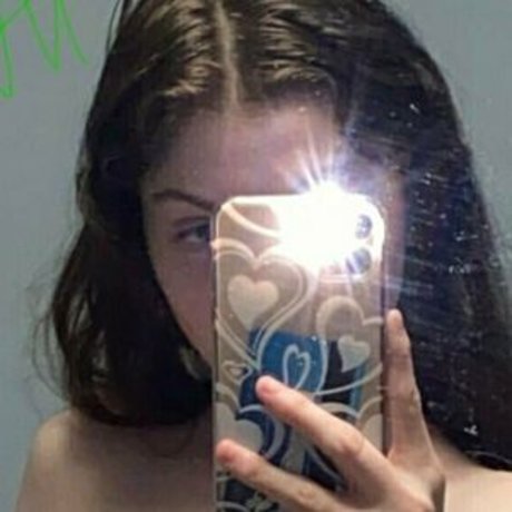 Jviolet18 erotische top foto