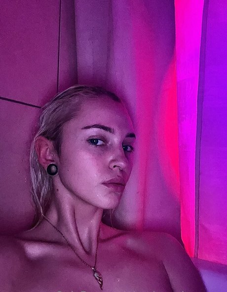 Regina Sahar hübsche freie galerie