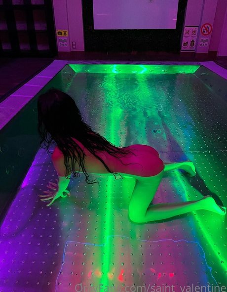 haarige oma onlyfans nackt hübsche galerie