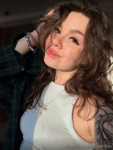 Isabelleone porno hübsche galerie