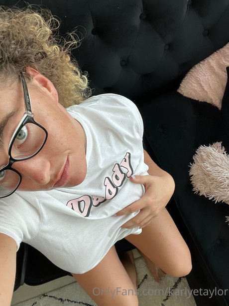 Karlye Taylor xxx pornografische bild
