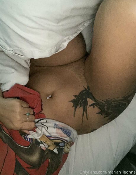 Mariah Leonne perfekte erotische foto