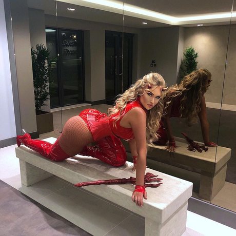 Sophieoneill Sophie erwachsene nette galerie