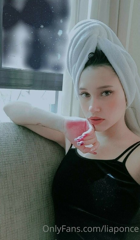 Lia Ponce nacktheit hübsche bilder