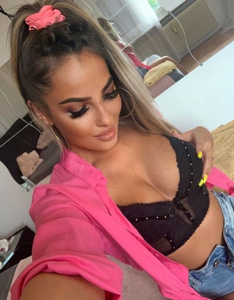 puma-onlyfans sexy nette foto