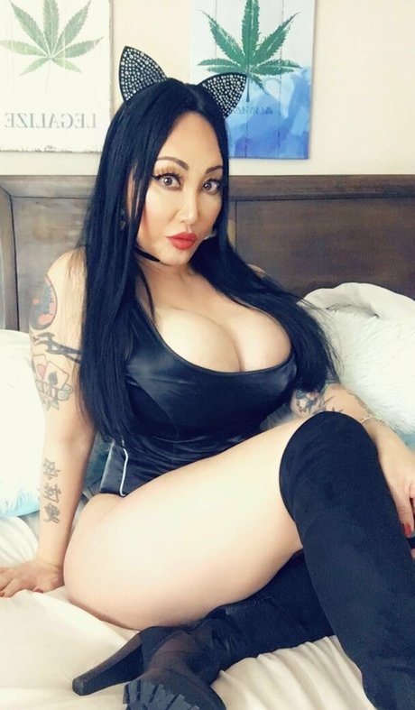 Mimi Miyagi xxx kostenlose galerie