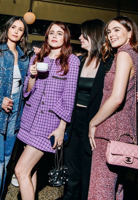 Zoey Deutch exklusive heiße bild