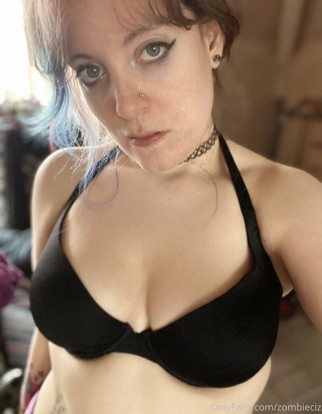 zombieciz xxx galerie