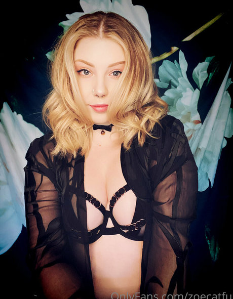 ZoeCatfu schauspielerin kunst foto
