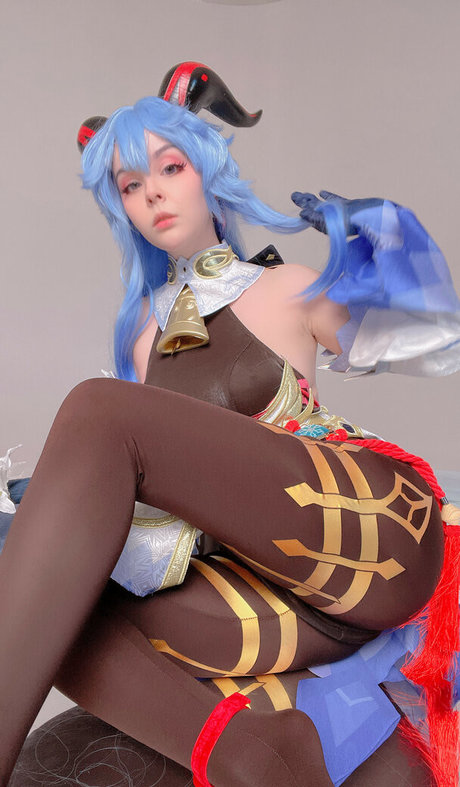 Helly Valentine nackt beste foto