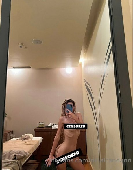 Nihal Candan nackt exklusive bild