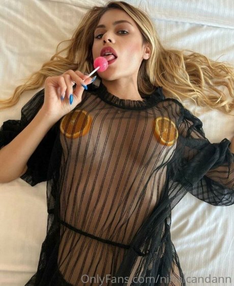 Nihal Candan erwachsene erotische galerien