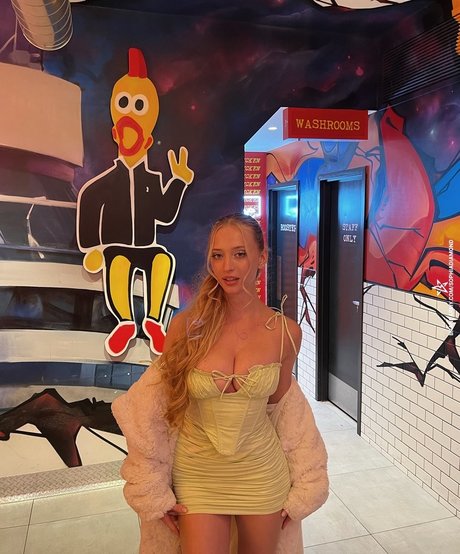 dünne große titten nur fans exklusive sexy bild