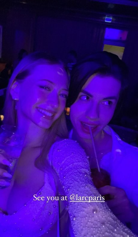 dünnes model onlyfans kostenlose heiße fotos