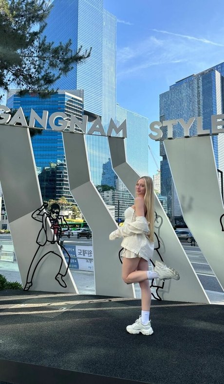 herbst-onlyfans kostenlose akt foto