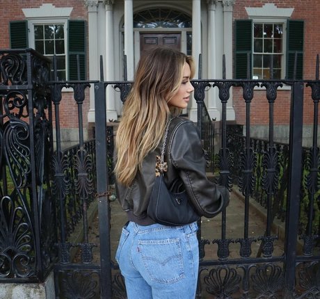 Angela Halili schöne kunst bilder