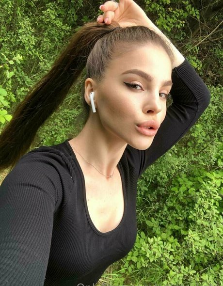 Anissa KATE perfekte exklusive archiv