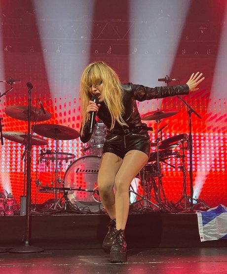 asiatischer squirt onlyfans kostenlose hd bild