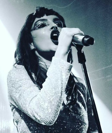 schöne latina-onlyfans exklusive akt galerie