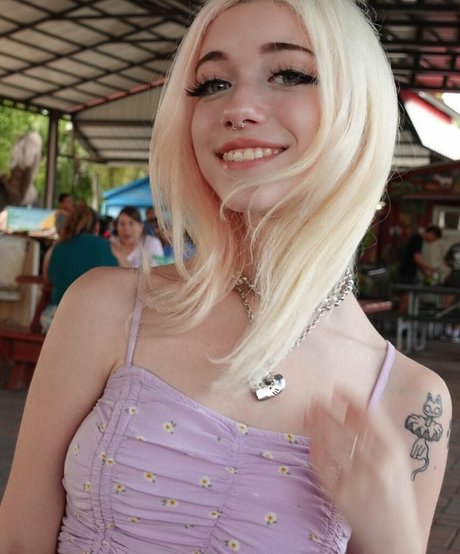 Iluvmeww nacktheit schöne foto