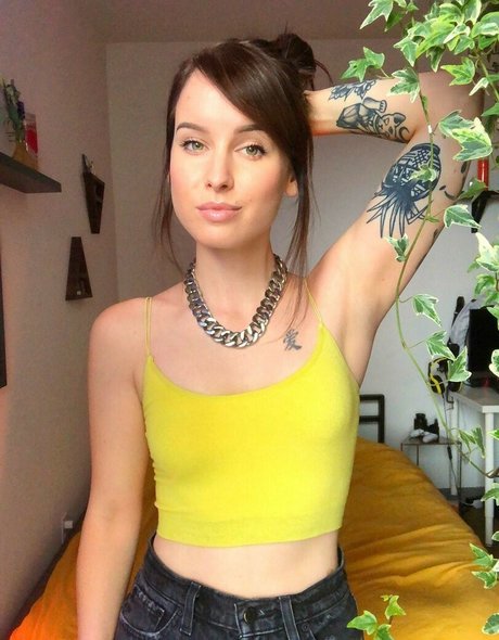 flachbrüstige onlyfans hd sex foto