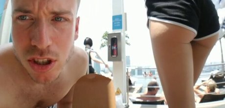 küken mit schwänzen onlyfans perfekte hübsche archiv