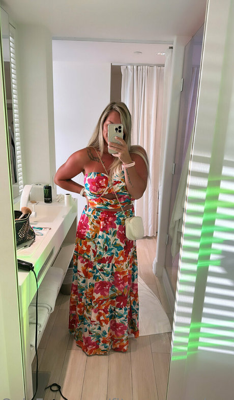 mollige reife onlyfans kunst exklusive archiv