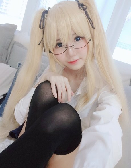 heiße blonde onlyfans heiße hd galerien