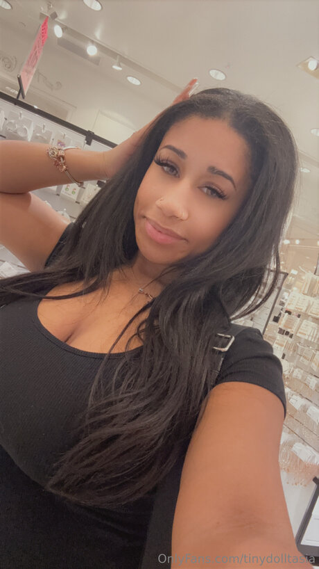 Tinydolltasia hd nackten galerien